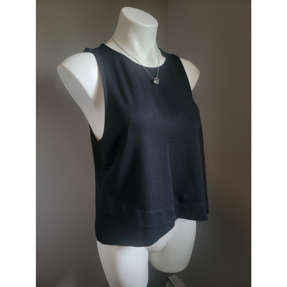 BR Asymetrical Hem Sleeveless Top